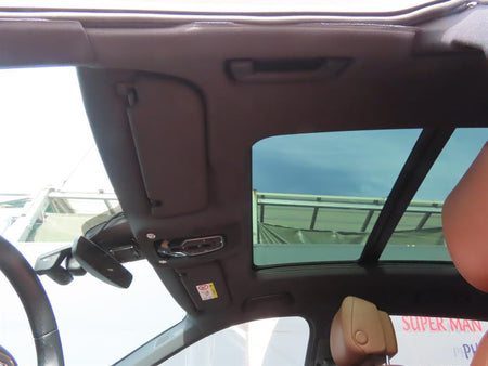 Audi e-tron — photo 18