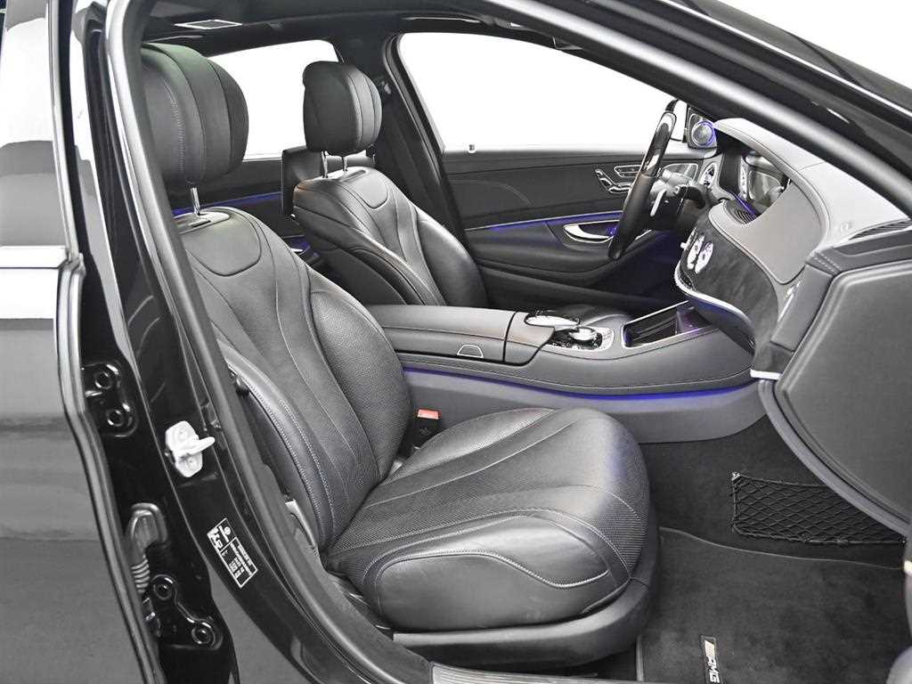 Mercedes-Benz S-Class — photo 10