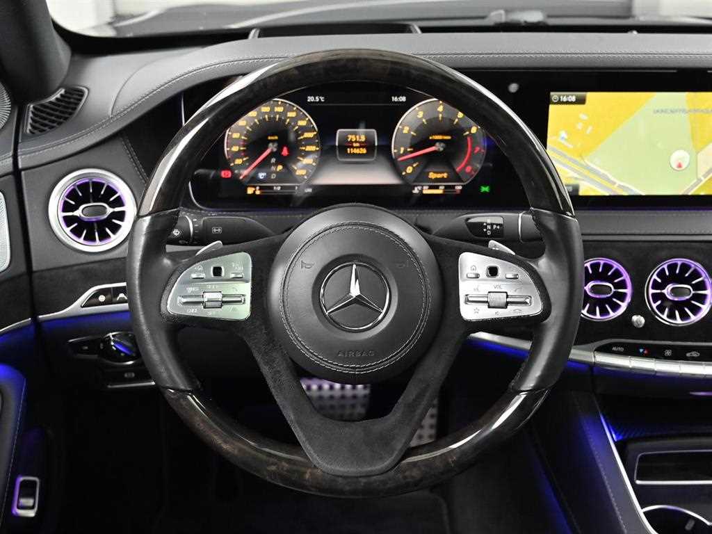 Mercedes-Benz S-Class — photo 12