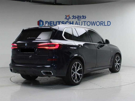 BMW X5 — photo 03