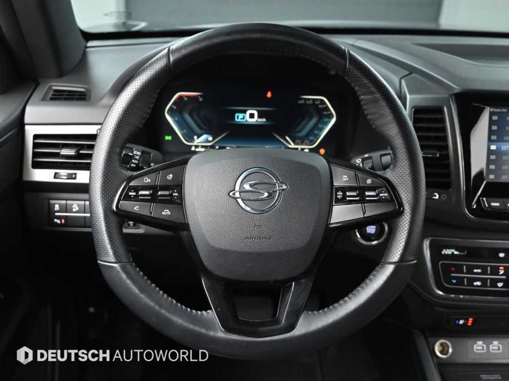 KGM Rexton — photo 13