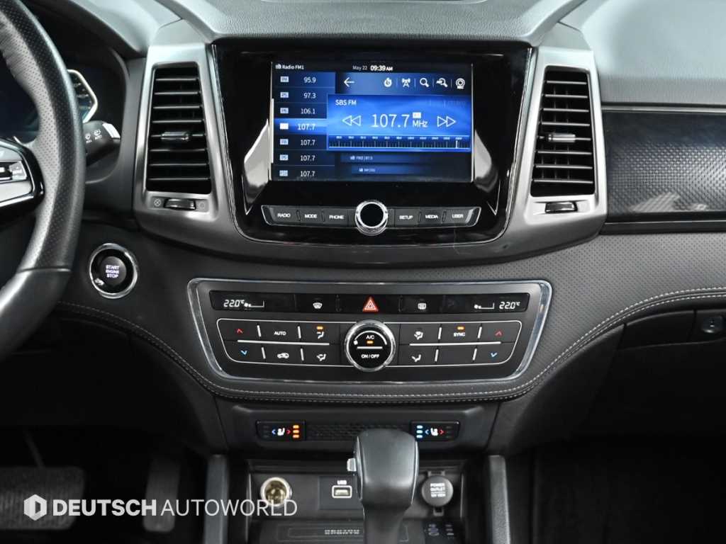 KGM Rexton — photo 14