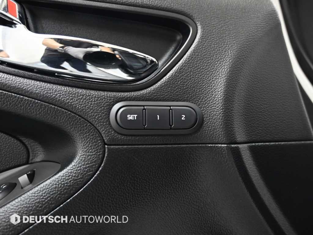 Kia K3 — photo 18