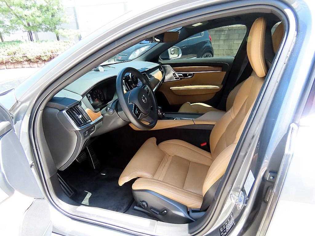 Volvo S90 — photo 05