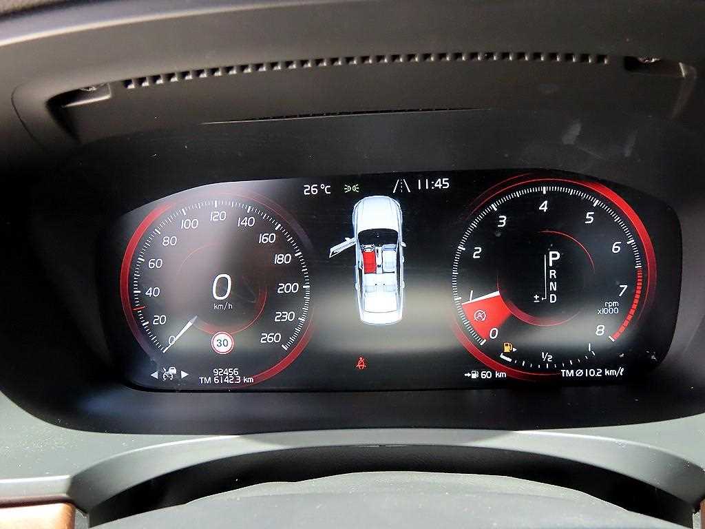 Volvo S90 — photo 09