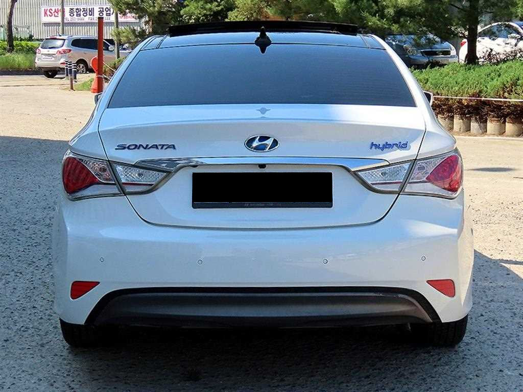 Hyundai Sonata — photo 04