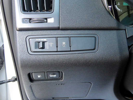 Hyundai Sonata — photo 12