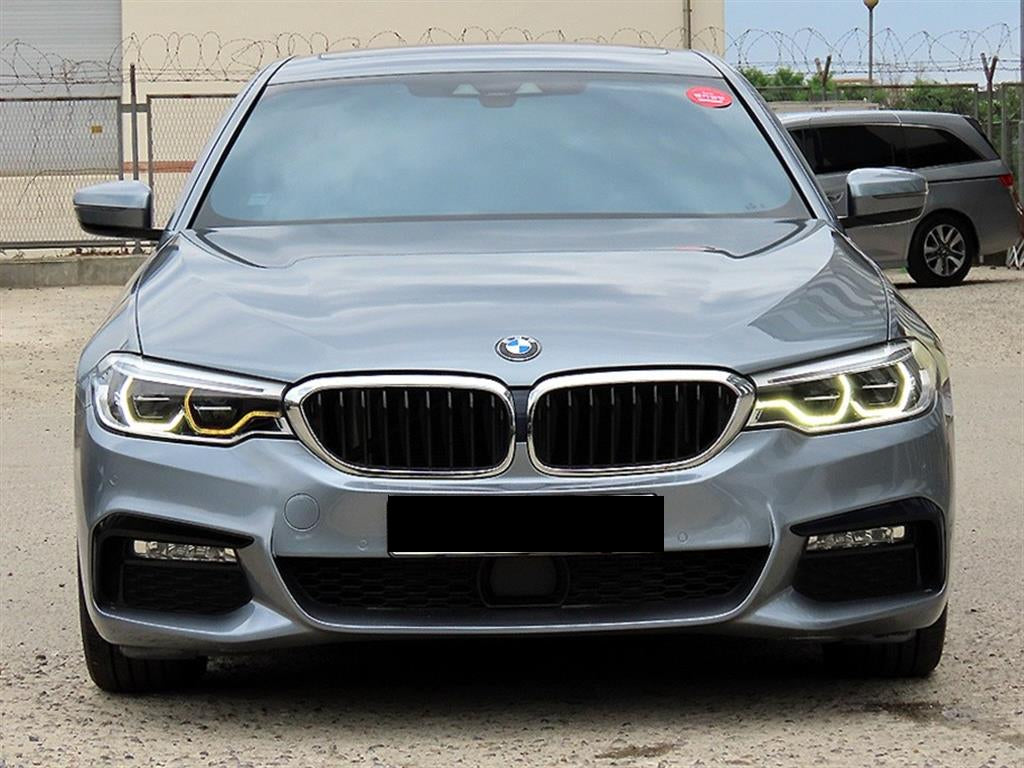 BMW 5-Series — photo 01