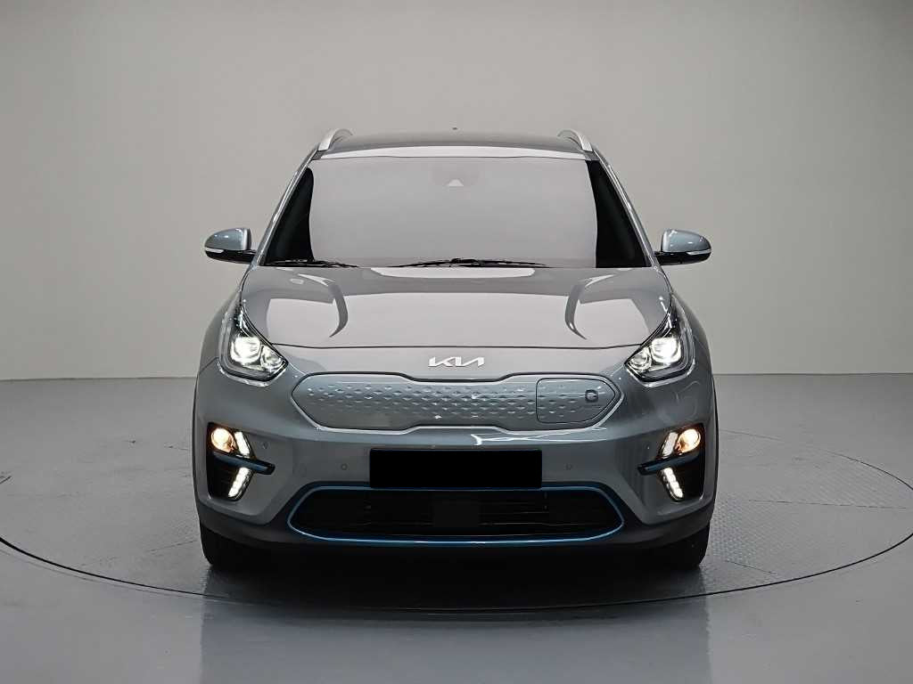 Kia Niro — photo 02