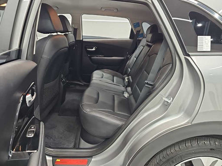 Kia Niro — photo 12
