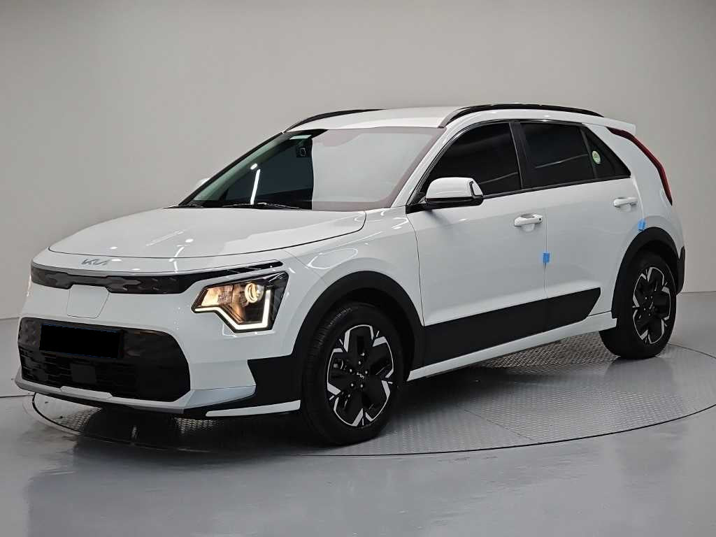 Kia Niro — photo 01