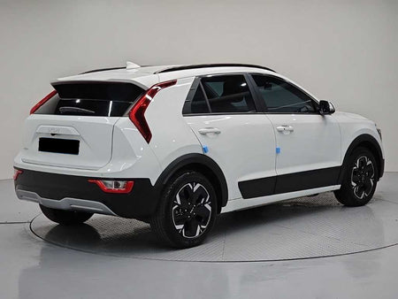 Kia Niro — photo 04