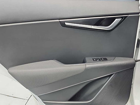 Kia Niro — photo 13