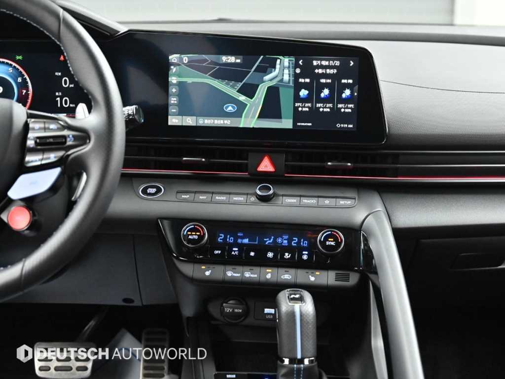 Hyundai Avante — photo 14