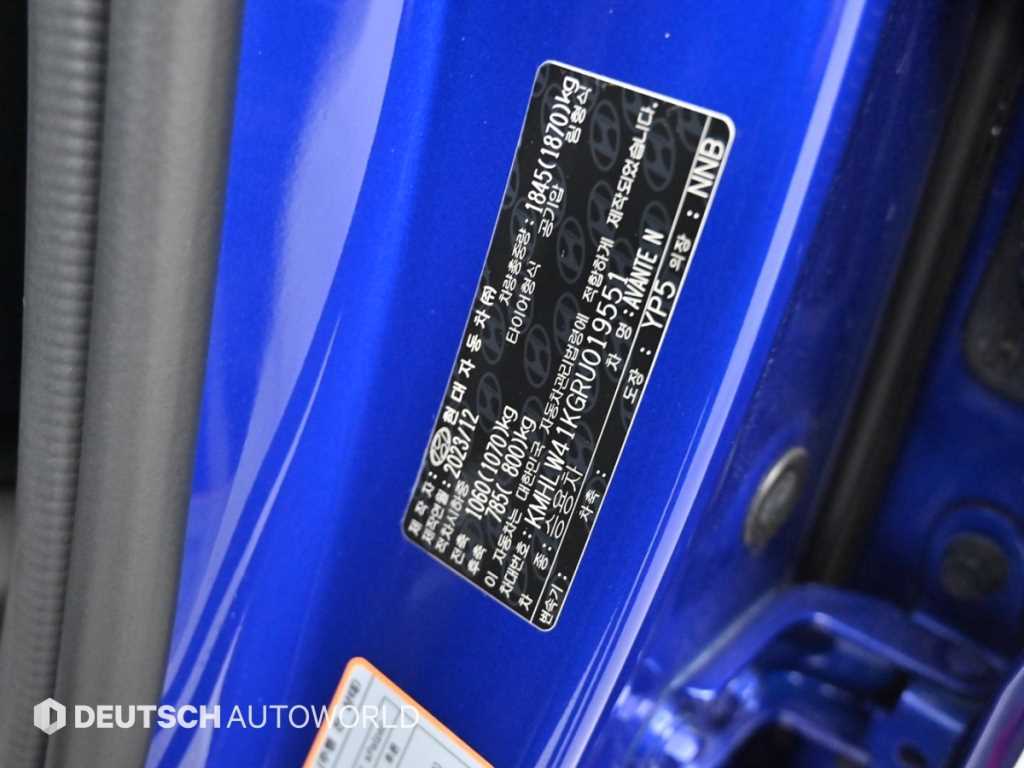 Hyundai Avante — photo 20