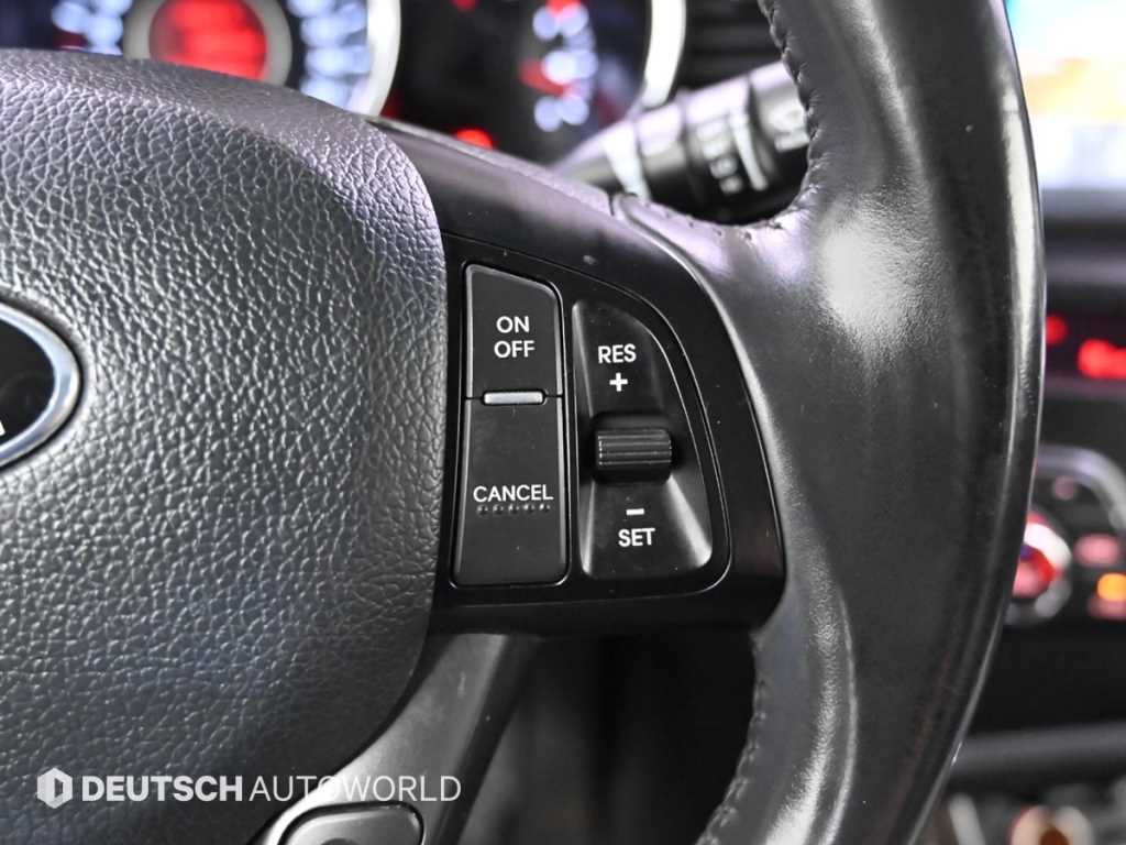 Kia K5 — photo 16