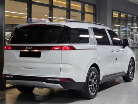 Kia Carnival — photo 02