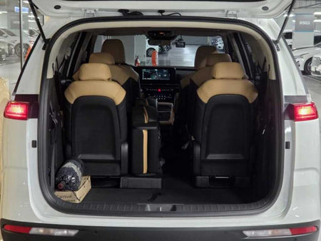 Kia Carnival — photo 06