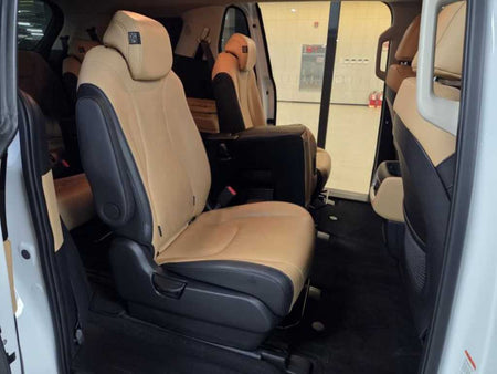 Kia Carnival — photo 09