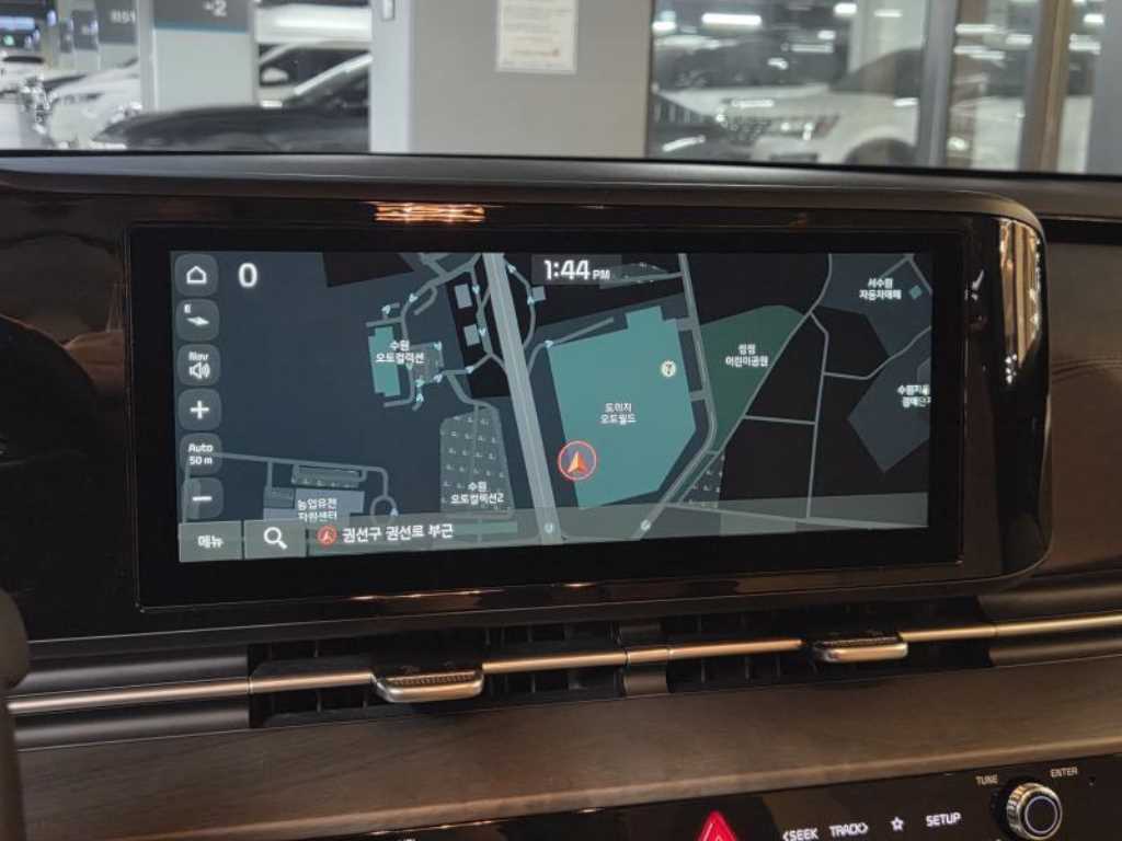 Kia Carnival — photo 15