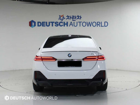 BMW 5-Series — photo 03