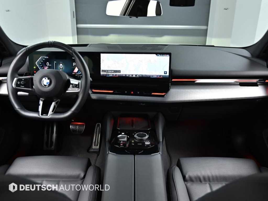 BMW 5-Series — photo 07
