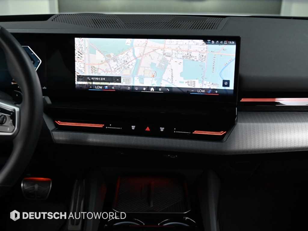 BMW 5-Series — photo 14