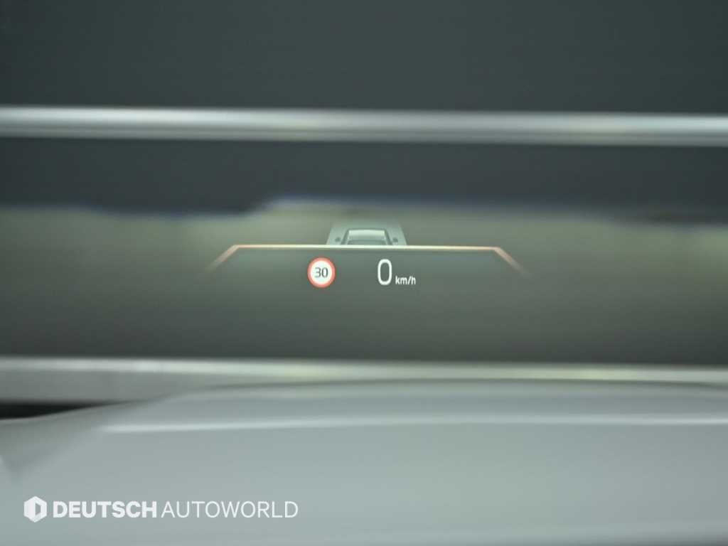 BMW 5-Series — photo 17