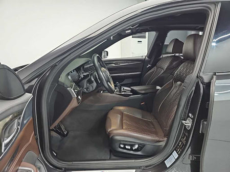 BMW Gran Turismo — photo 11
