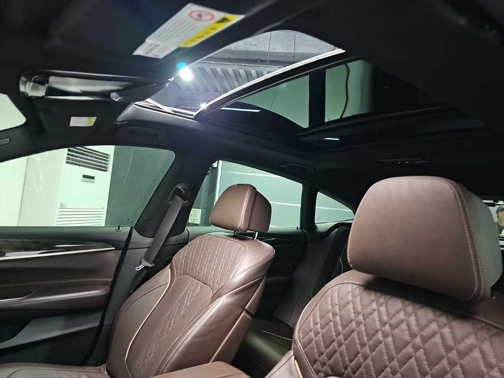 BMW Gran Turismo — photo 14