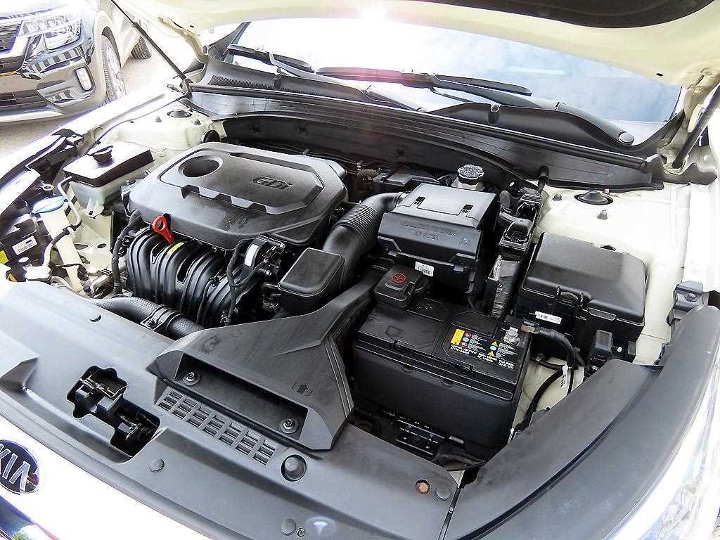 Kia K7 — photo 19