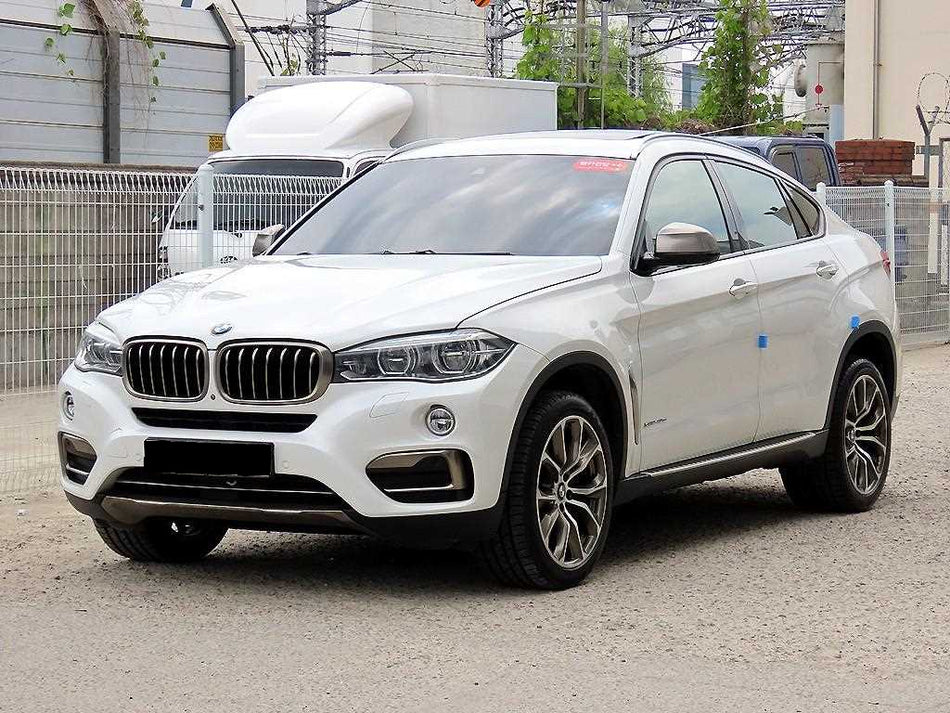 BMW X6 — photo 02