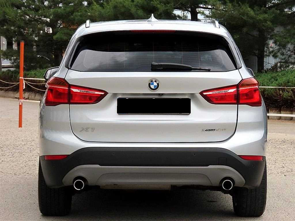BMW X1 — photo 04