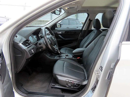 BMW X1 — photo 05
