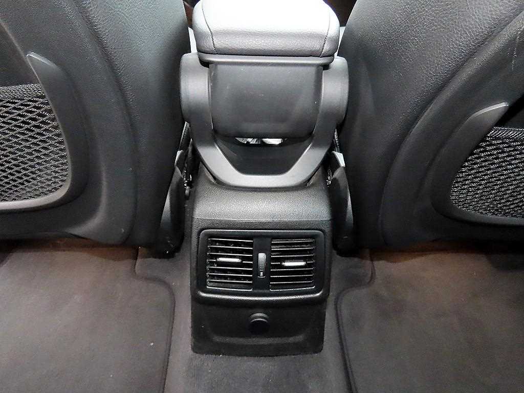 BMW X1 — photo 15