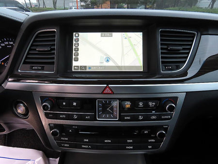 Genesis G80 — photo 13