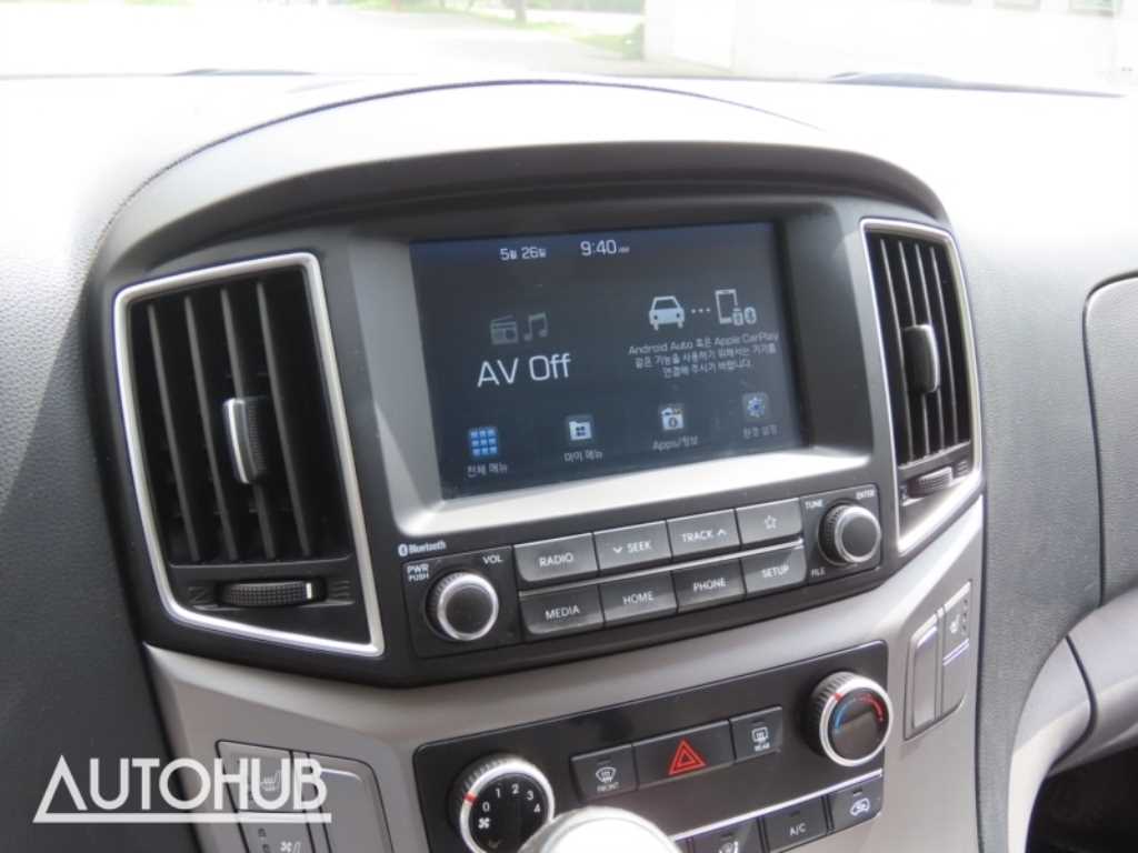 Hyundai Starex — photo 07