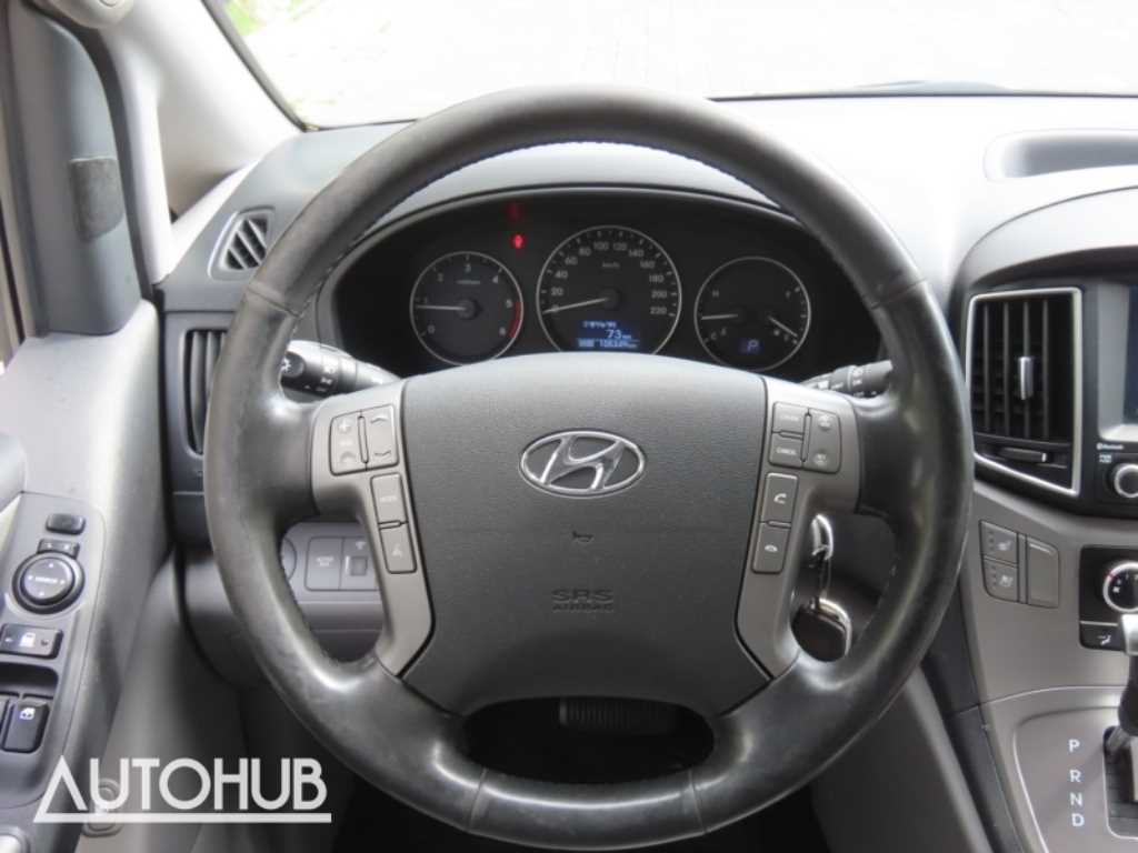 Hyundai Starex — photo 15