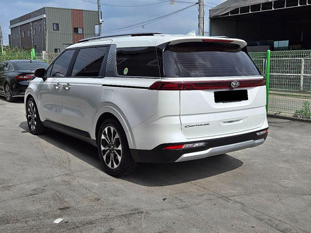 Kia Carnival — photo 03