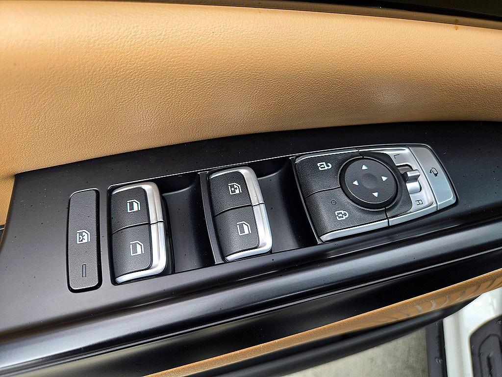 Kia Carnival — photo 14