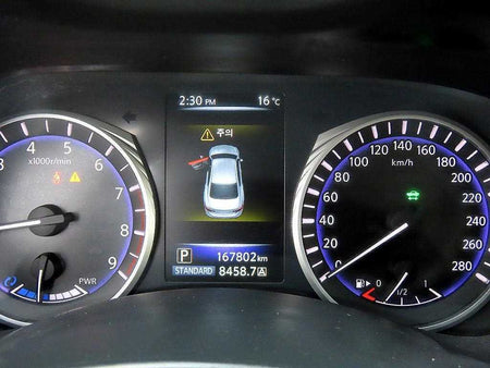 Infiniti Q50 — photo 09