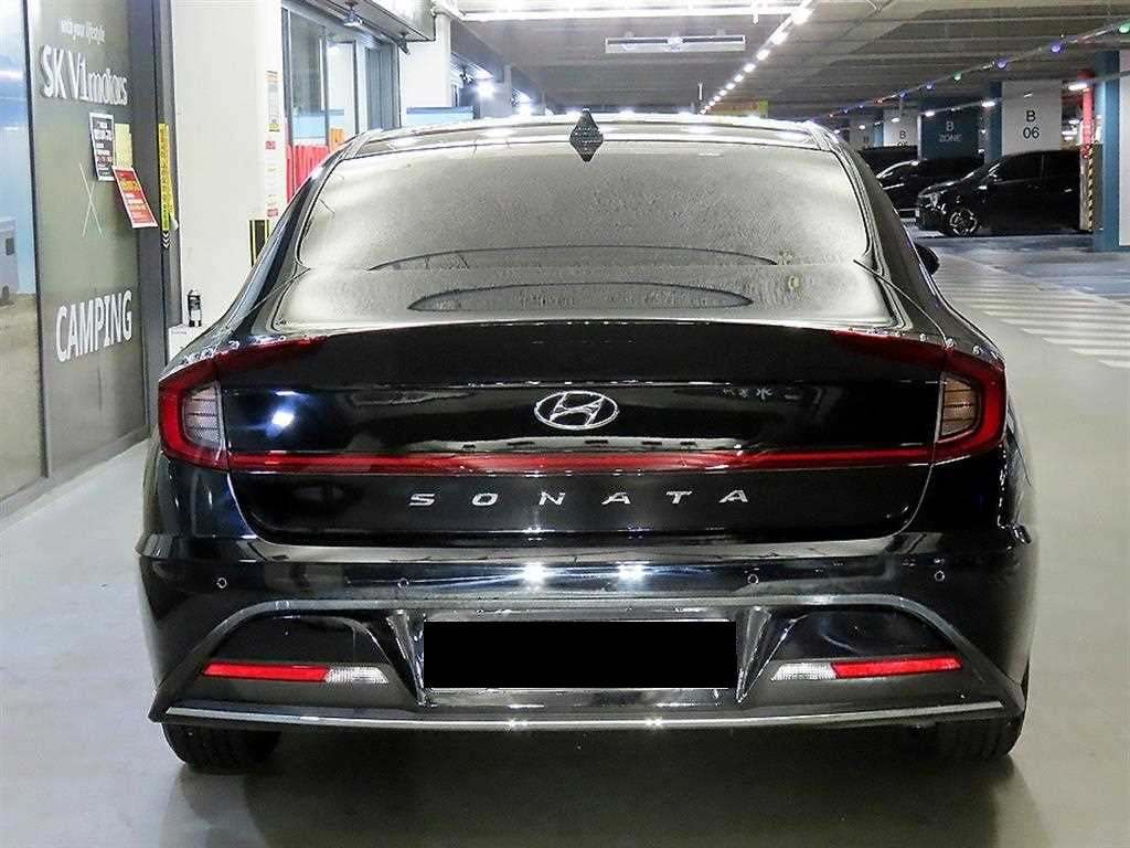 Hyundai Sonata — photo 05