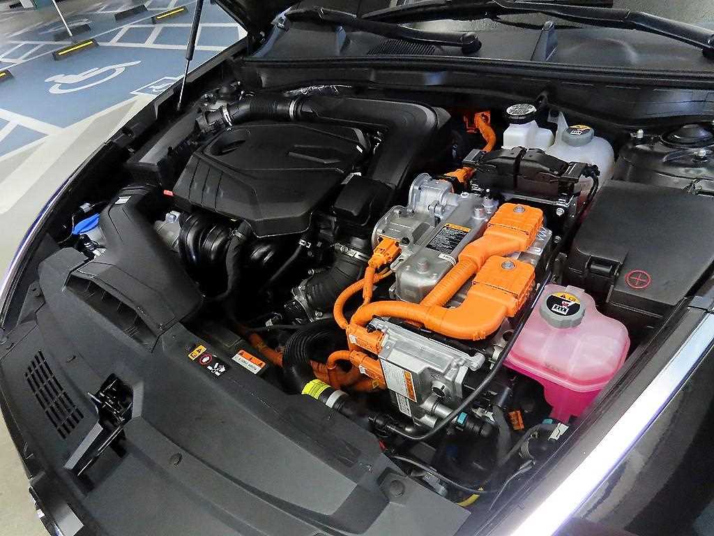 Hyundai Sonata — photo 18