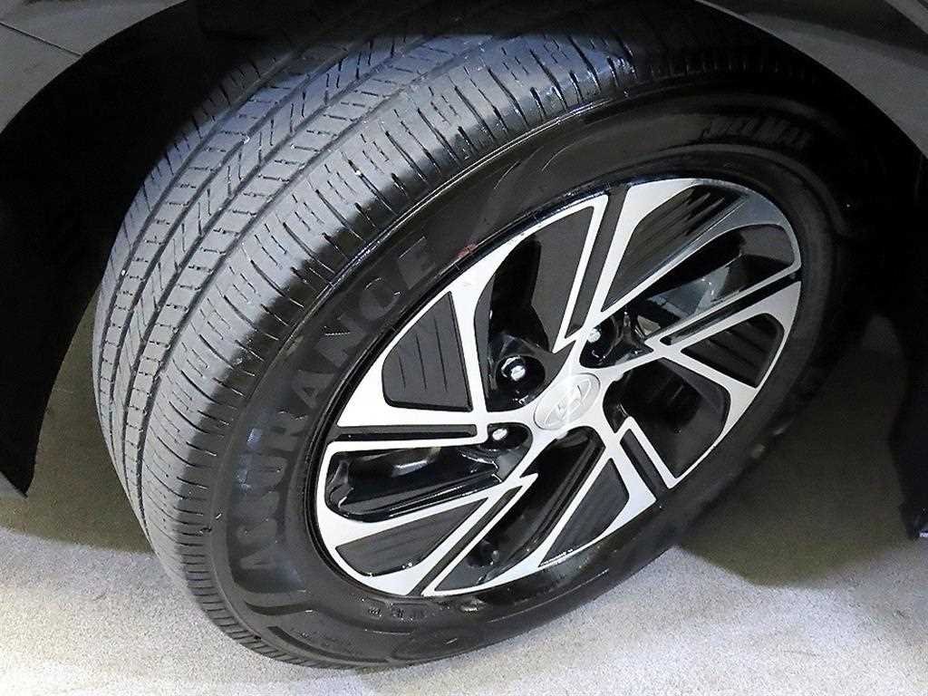 Hyundai Sonata — photo 19