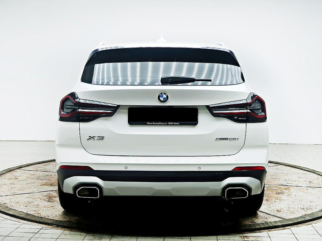 BMW X3 — photo 03