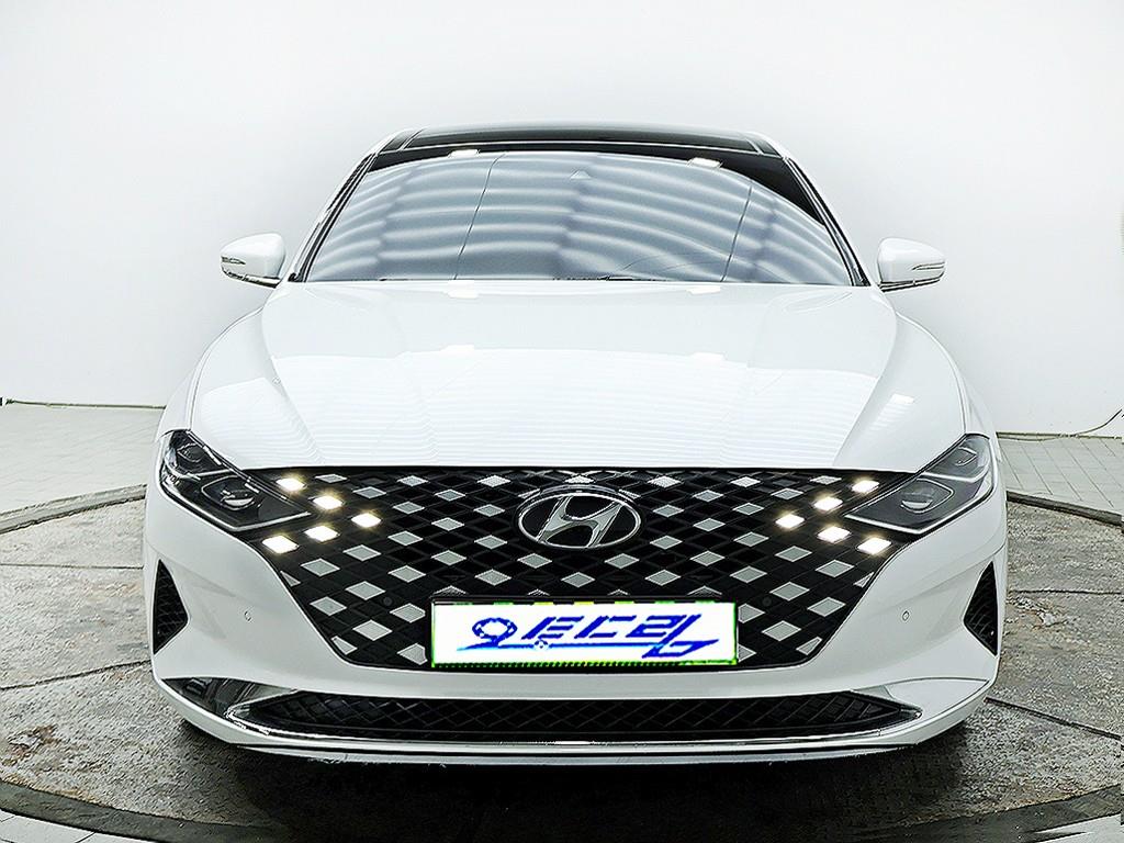 Hyundai Grandeur — photo 01