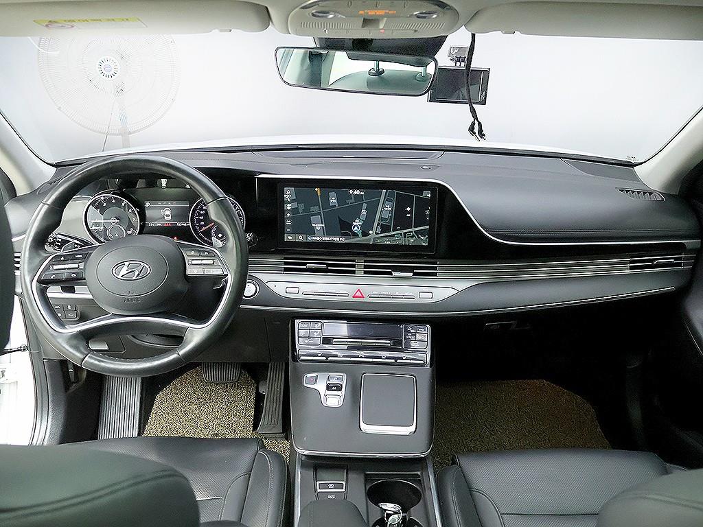 Hyundai Grandeur — photo 05