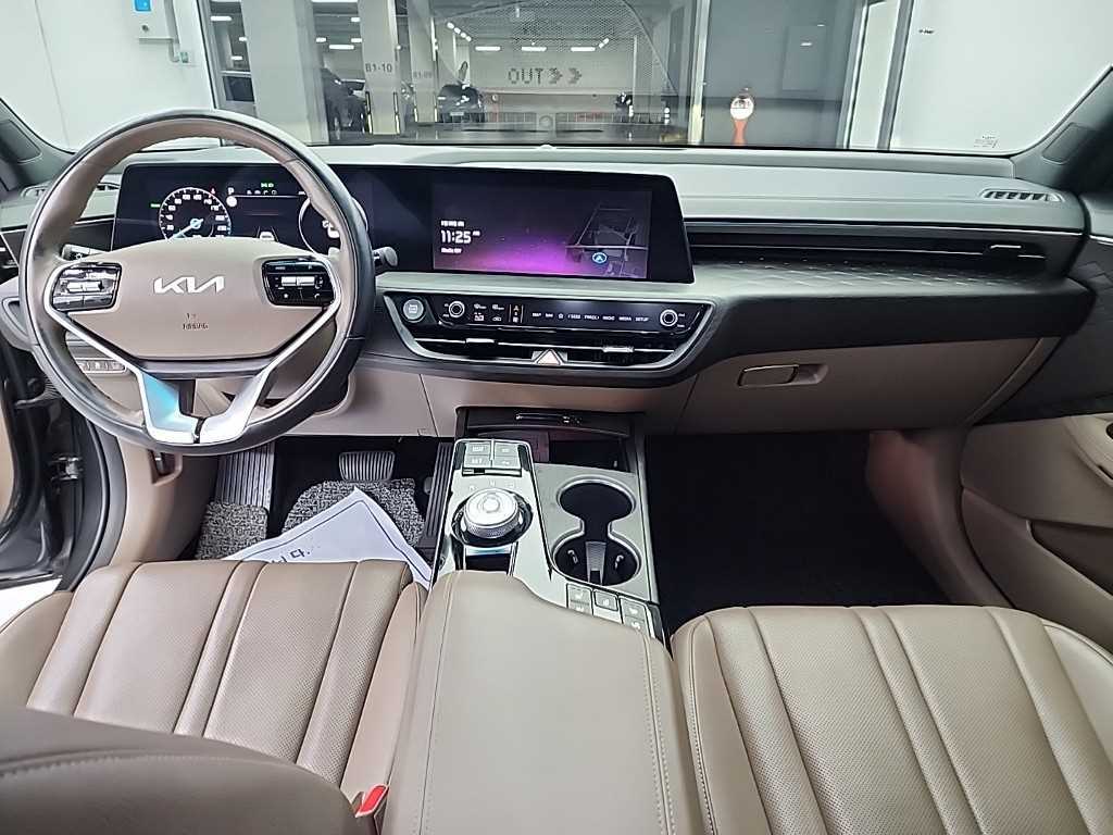 Kia K8 — photo 07