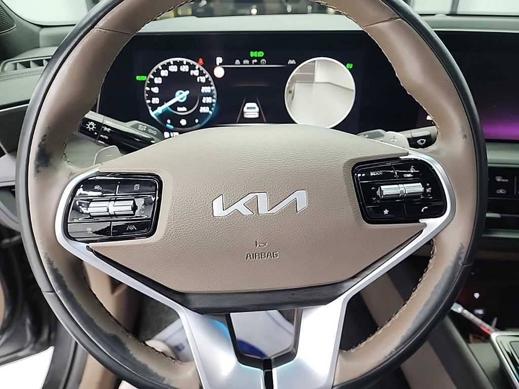 Kia K8 — photo 09