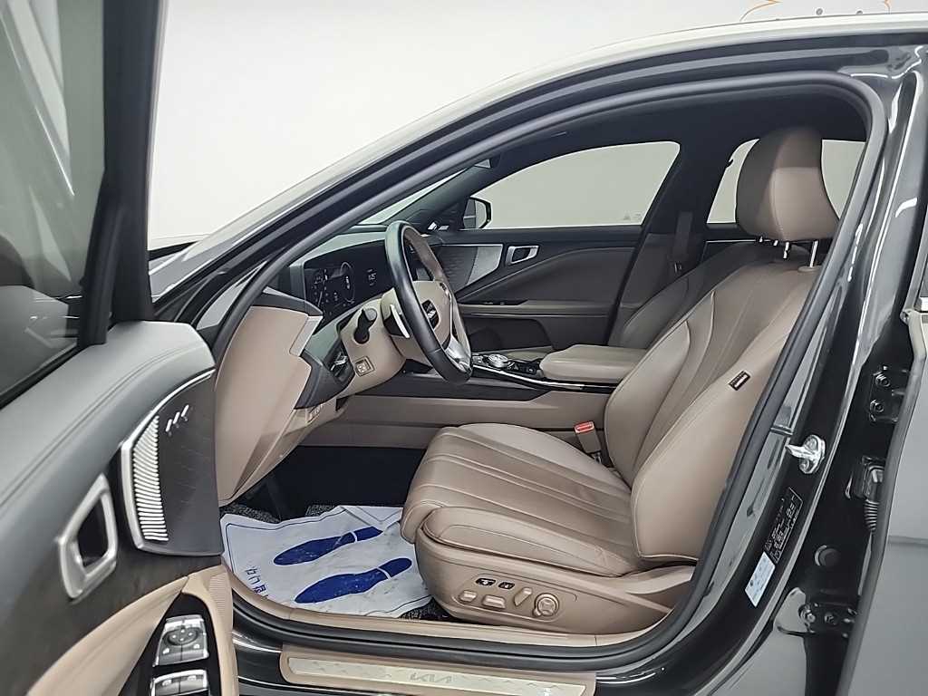 Kia K8 — photo 11